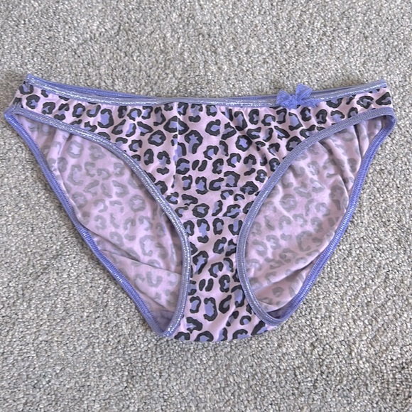 PINK Victoria's Secret Intimates & Sleepwear Vintage Victorias